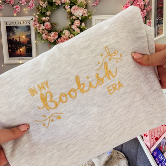 XL - Bookish Era Light Grey with Daisy Yellow Sweatshirt